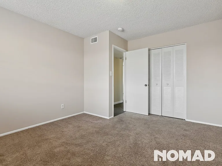 2312 W Catalina Ave — Photo 21