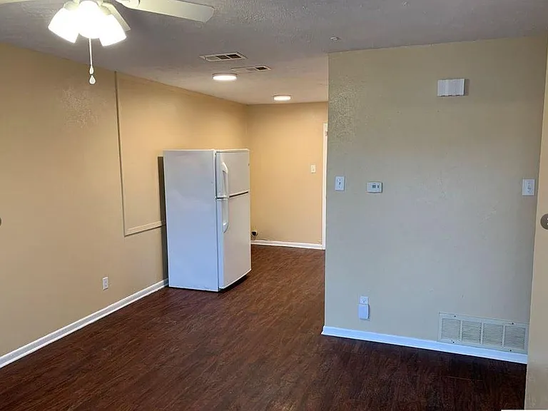 1403 Janis Dr #A — Photo 8