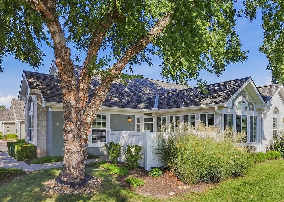 1st image of 7104 Hedge Lane Ter