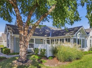 7104 Hedge Lane Ter, Shawnee, KS 66227