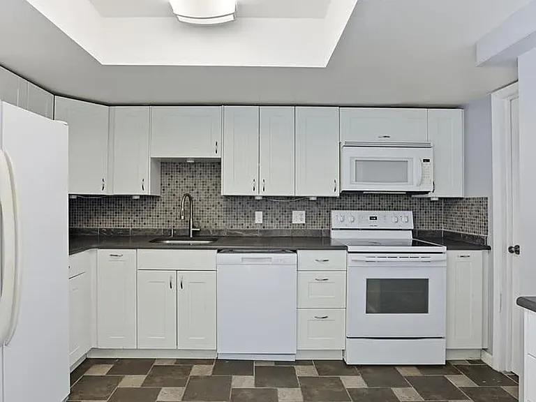 161 Lago Vista Blvd — Photo 7