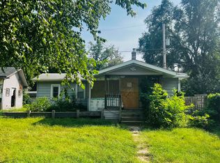 7065 Spencer St, Omaha, NE 68104