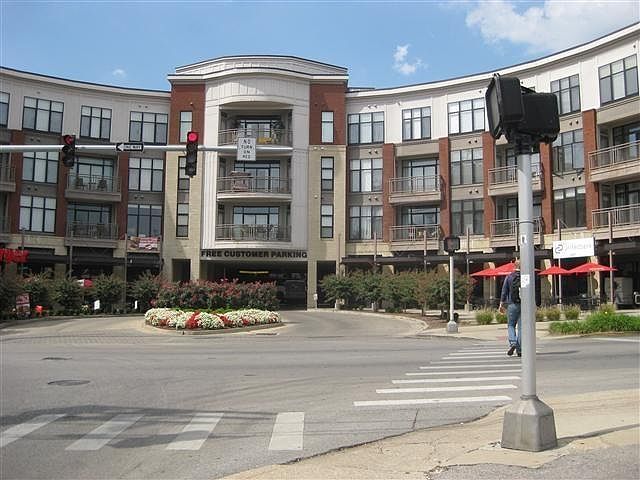 1st image of 535 S Upper St APT 402