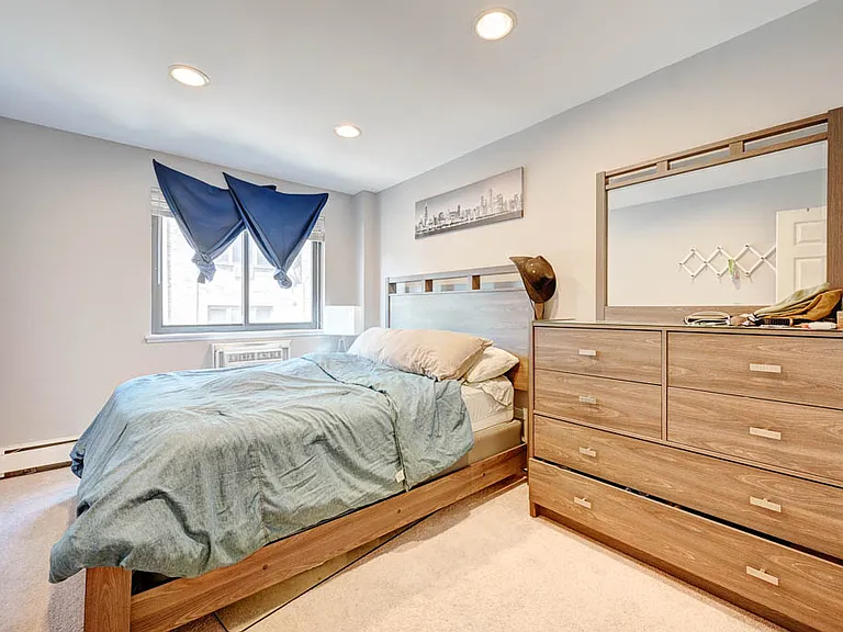 639 W Wrightwood Ave #4 — Photo 6