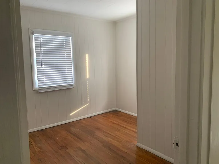 3105 W Auburn Rd — Photo 27