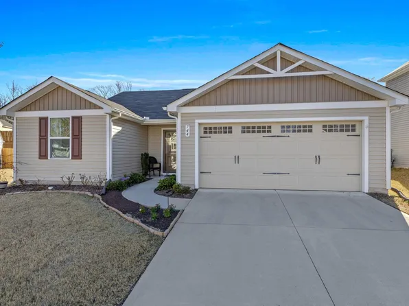744 Parkside Dr, Woodruff, SC 29388