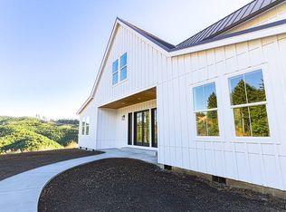 47257 SW Scoggins Valley Rd, Gaston, OR 97119