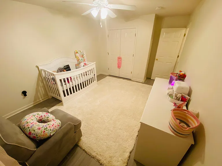 Side Bedroom next to Front Bedroom