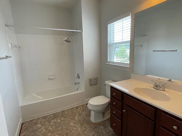 43691 Yulan St — Photo 17