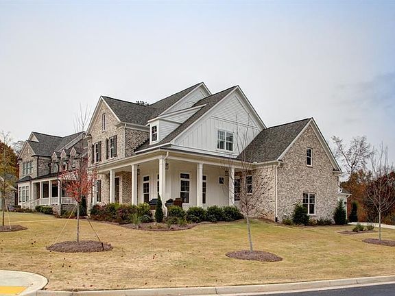 2nd image of 2711 Aster Ct NE