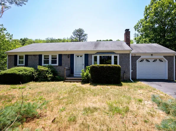 90 Village Lane, Wellfleet, MA 02667