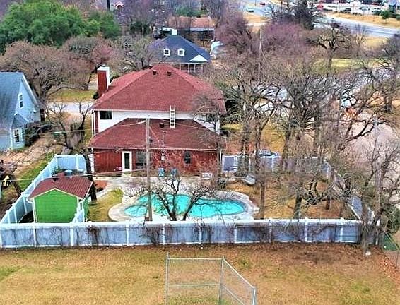 4th image of 5611 Oak Branch Dr