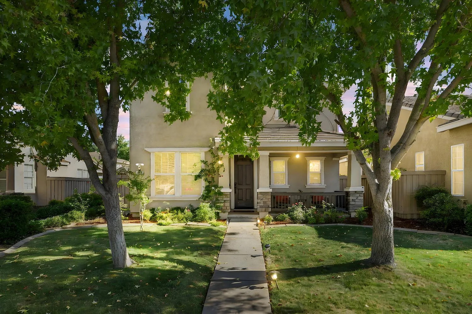 3028 Spoonwood Way photo 1