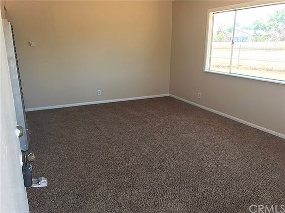 2nd image of 16842 Sultana St