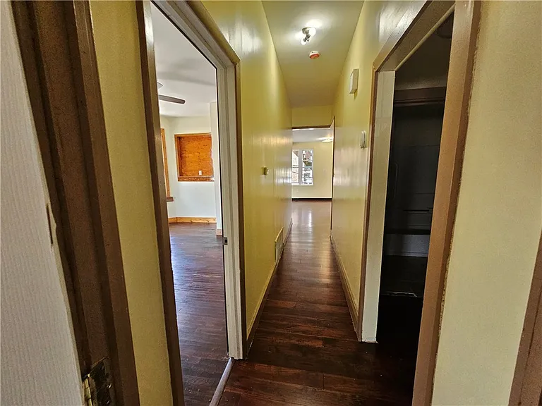 701 E 14th Ave — Photo 12