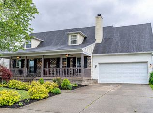 4633 Shenandoah Dr, Louisville, KY 40241
