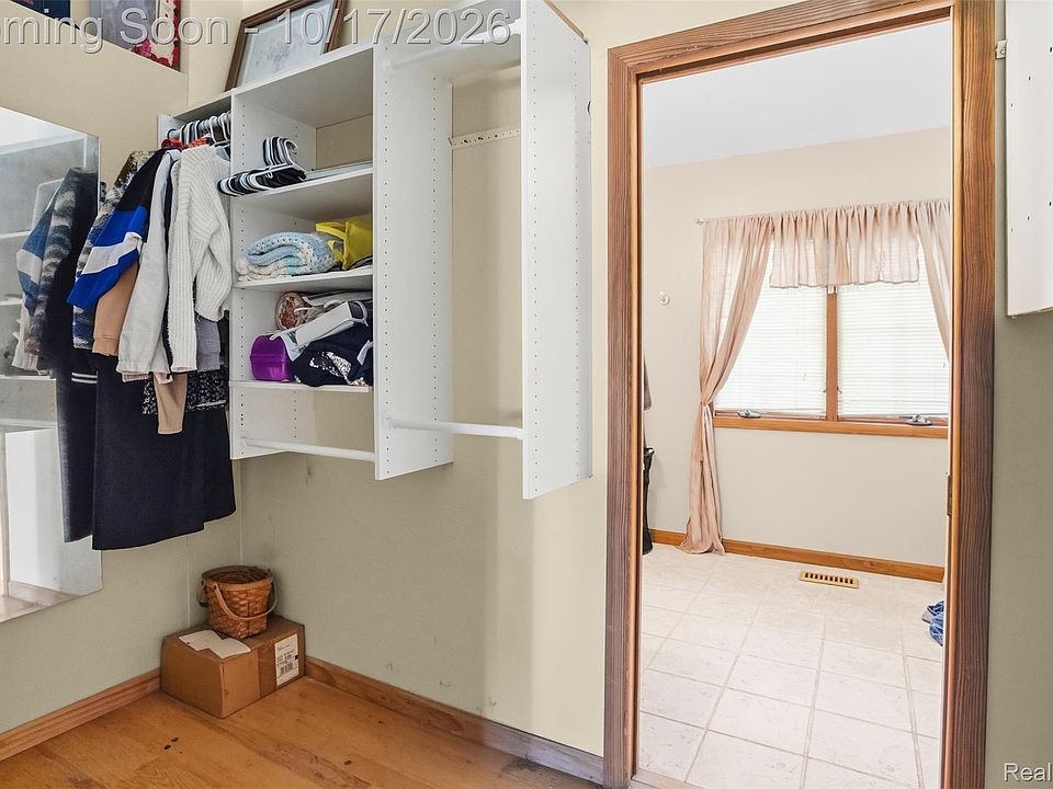 520 Jonathon Dr, photo 16