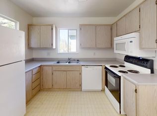 712 Morgan St APT D, Santa Rosa, CA 95401