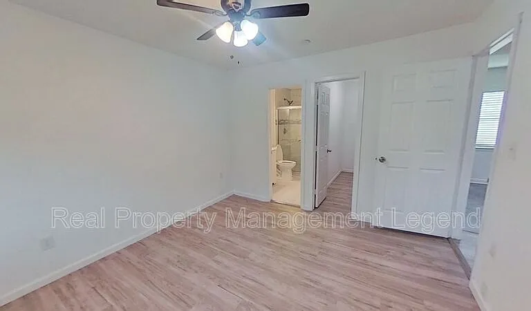 2320 Brockbank Dr — Photo 10