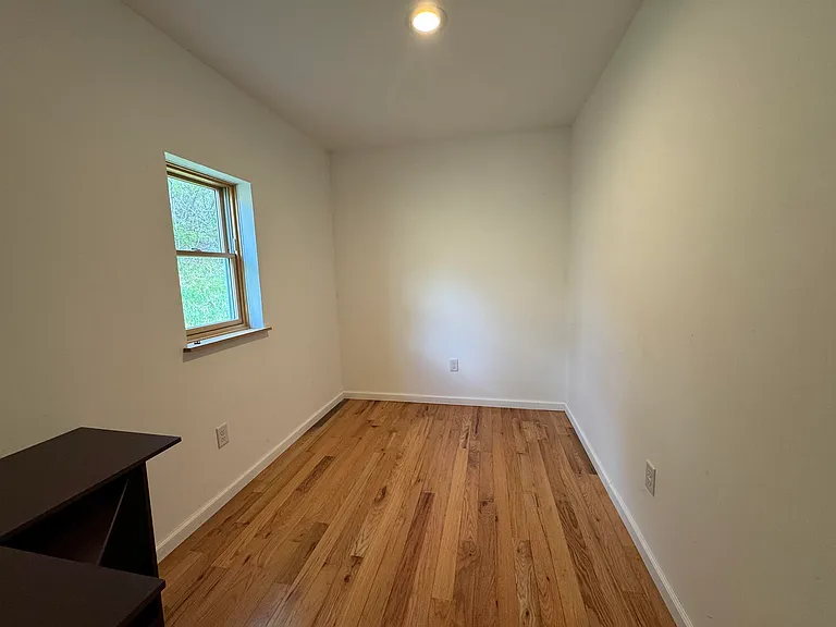 1377 Old Depot Rd — Photo 14