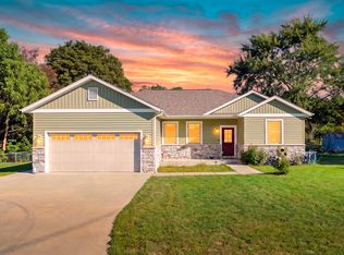 403 Morrill St, Lawton, MI 49065