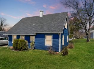 47 Poplar Ln, Willingboro, NJ 08046