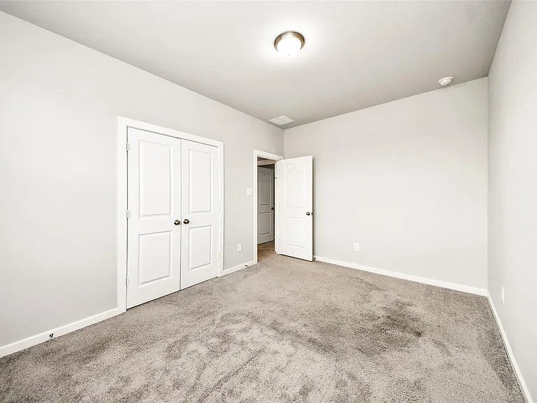 2901 Apple Rose Ln — Photo 31