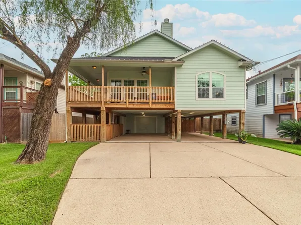 315 West Dr, Kemah, TX 77565