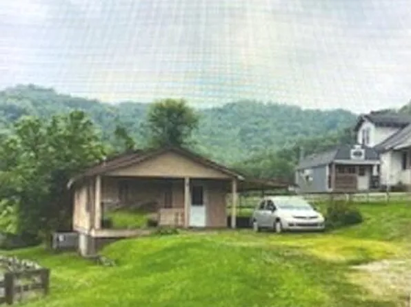 8206 Route #1428, Allen, KY 41601
