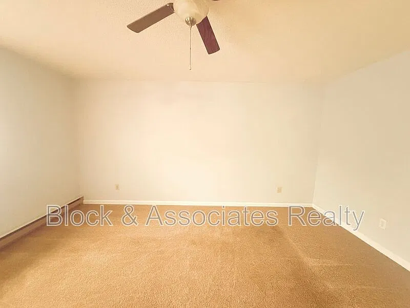 306 Reece Ave — Photo 3