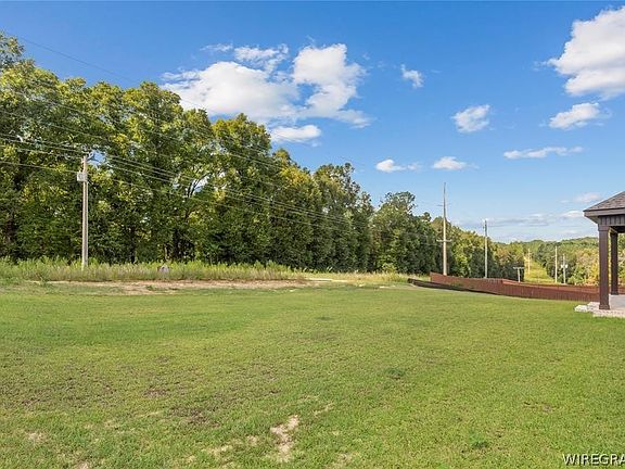 4th image of 1003 Homestead Way