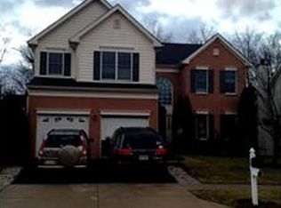 25425 Bradshaw Dr, Chantilly, VA 20152