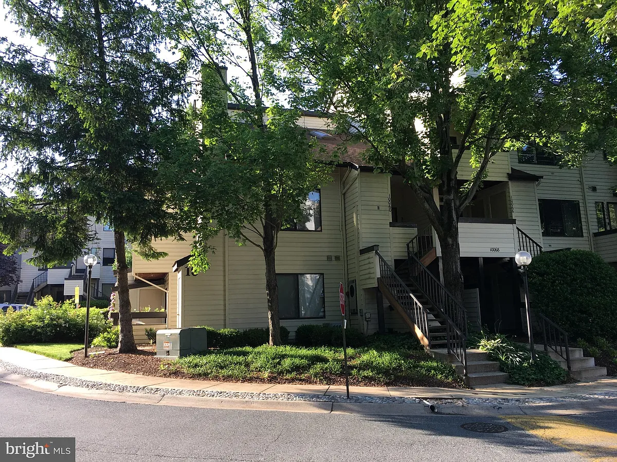 Building Photo - 10060 Hellingly Pl #269