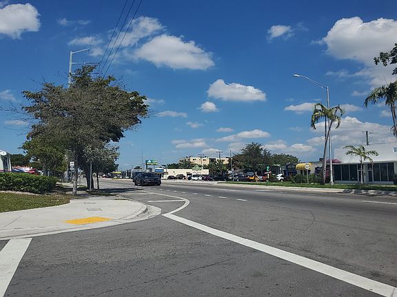 5th image of 729 NW 120th St