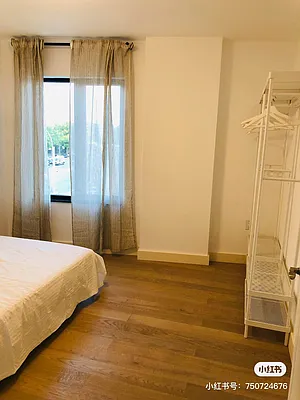 Sold by SUNAMERICA REALTY CHOICE INC | media 7