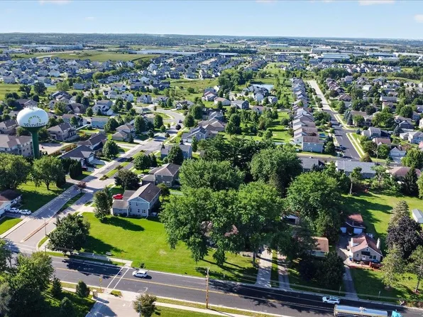 4351 Windsor Rd, Windsor, WI 53598