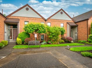 11992 SW Royalty Ct APT 6, King City, OR 97224