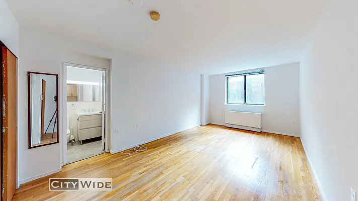 Rented by City Wide Apartments | media 5