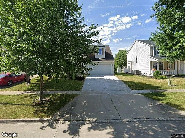 4 Bedroom/3.5 Bathroom West Des Moines, IA 50266 — Photo 3