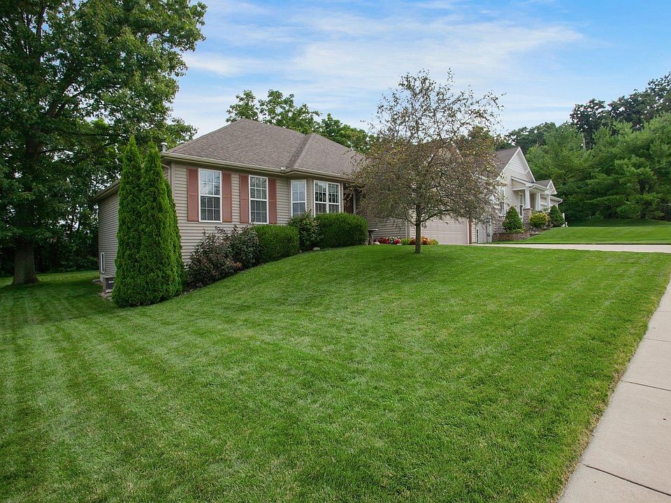 1st image of 18041 Farmington Hills Dr
