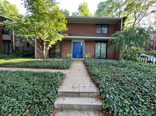 1203 E 50th St, Chicago, IL 60615