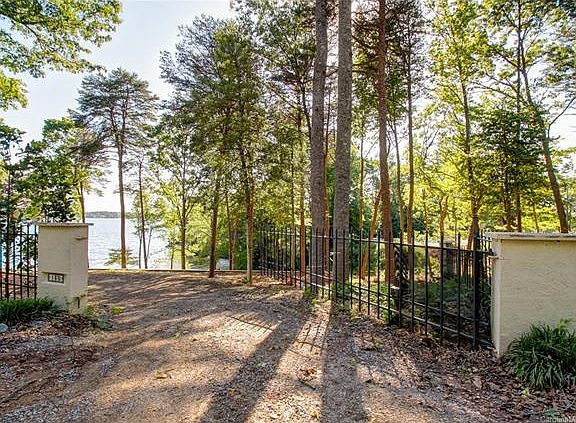 2nd image of 130 Channel Point Ln