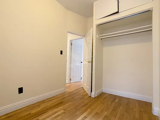 Rented by Red Sparrow Realty Group | media 26