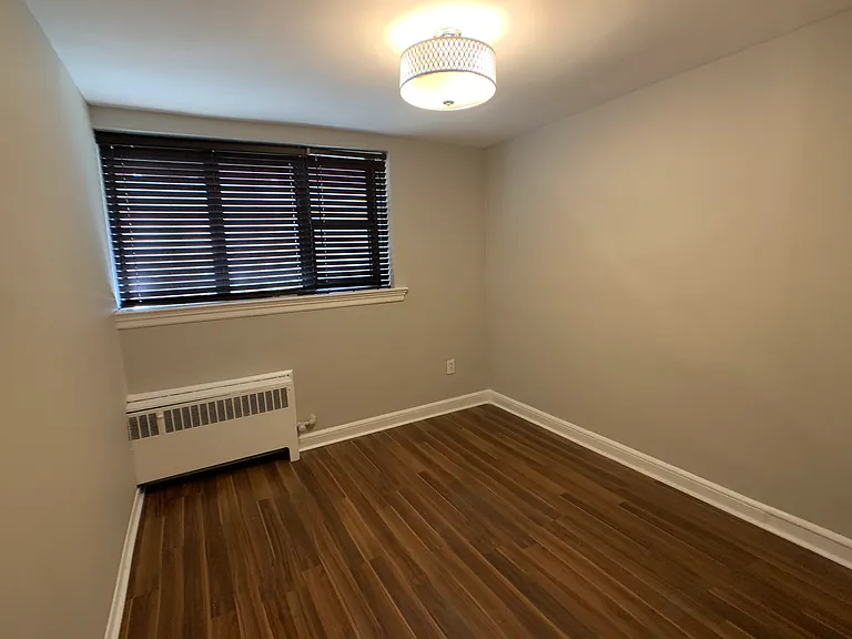 188 Lisgar St #3 — Photo 11