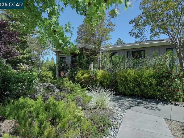 1400 Canyonwood Ct APT 3, Walnut Creek, CA 94595