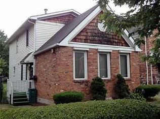 348 Pratt St, Buffalo, NY 14204