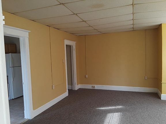 5th image of 25 W Franklin St #3