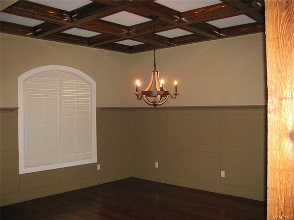 3rd image of 8536 Twin Gables Dr