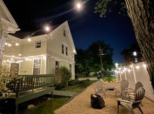 12 Bradley St, Portland, ME 04102