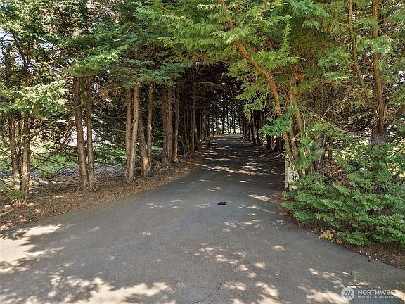 3rd image of 16516 SE 368th Street
